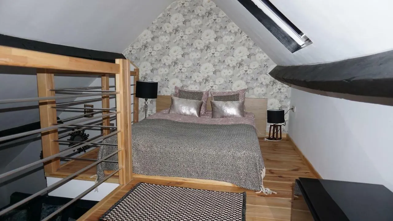 Dubois Apartments. Antwerpen 0*,